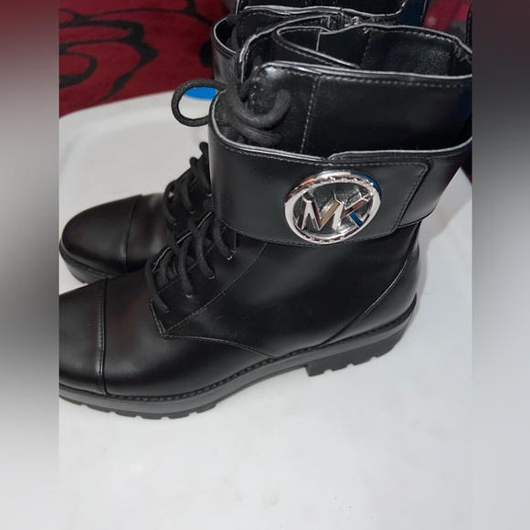 Michael Kors black combat boots - Picture 4 of 7